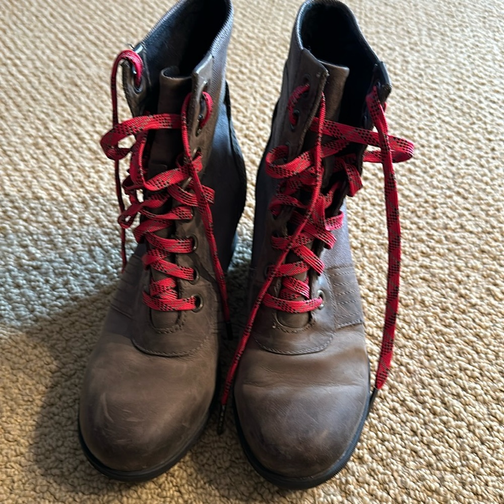 Sorel Joan of arctic wedge boot